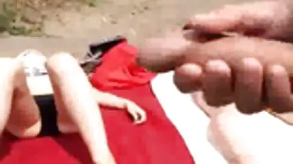 چهره دختر تحت پوشش فیلم داستانی سکس عربی در باند ماشین
